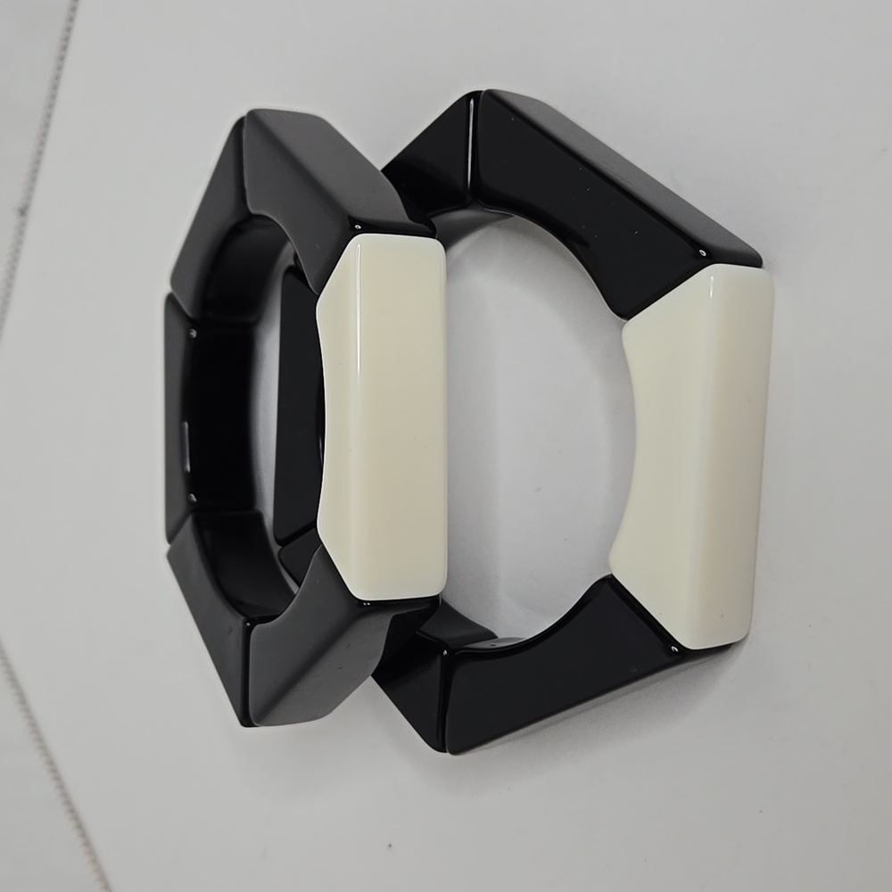Iris Arpel for Macy's Black & Cream Geometric Bracelets (2) 2.5" Diameter
